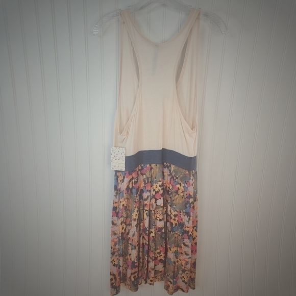 Free People confetti c sun dress NWT SIZE L. - Picture 2 of 11
